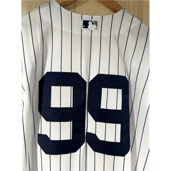 Nike New York Yankees Aaron Judge #99 Jersey - Mens Large - NWT - Picture 4 of 9